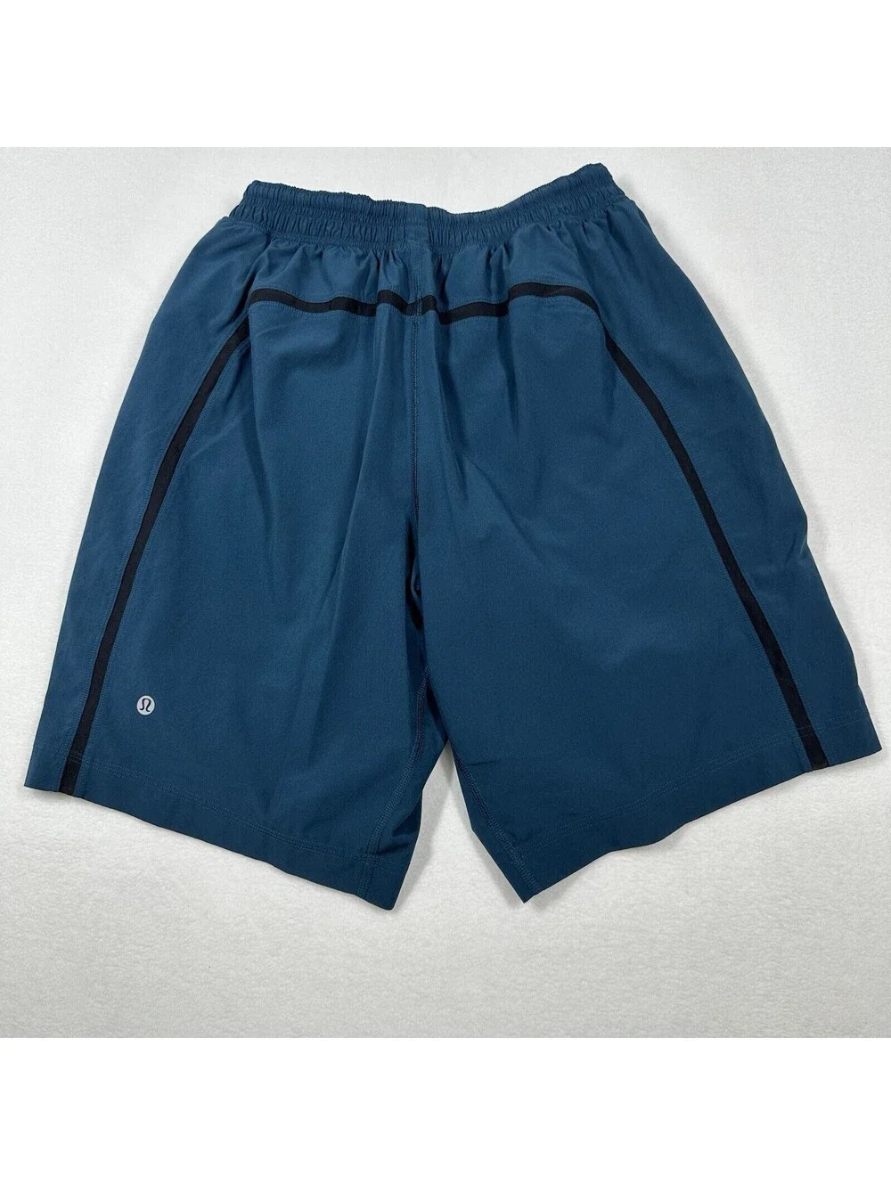Lululemon Men's Pace Breaker Short 9'' Liner Turquoise Size M
